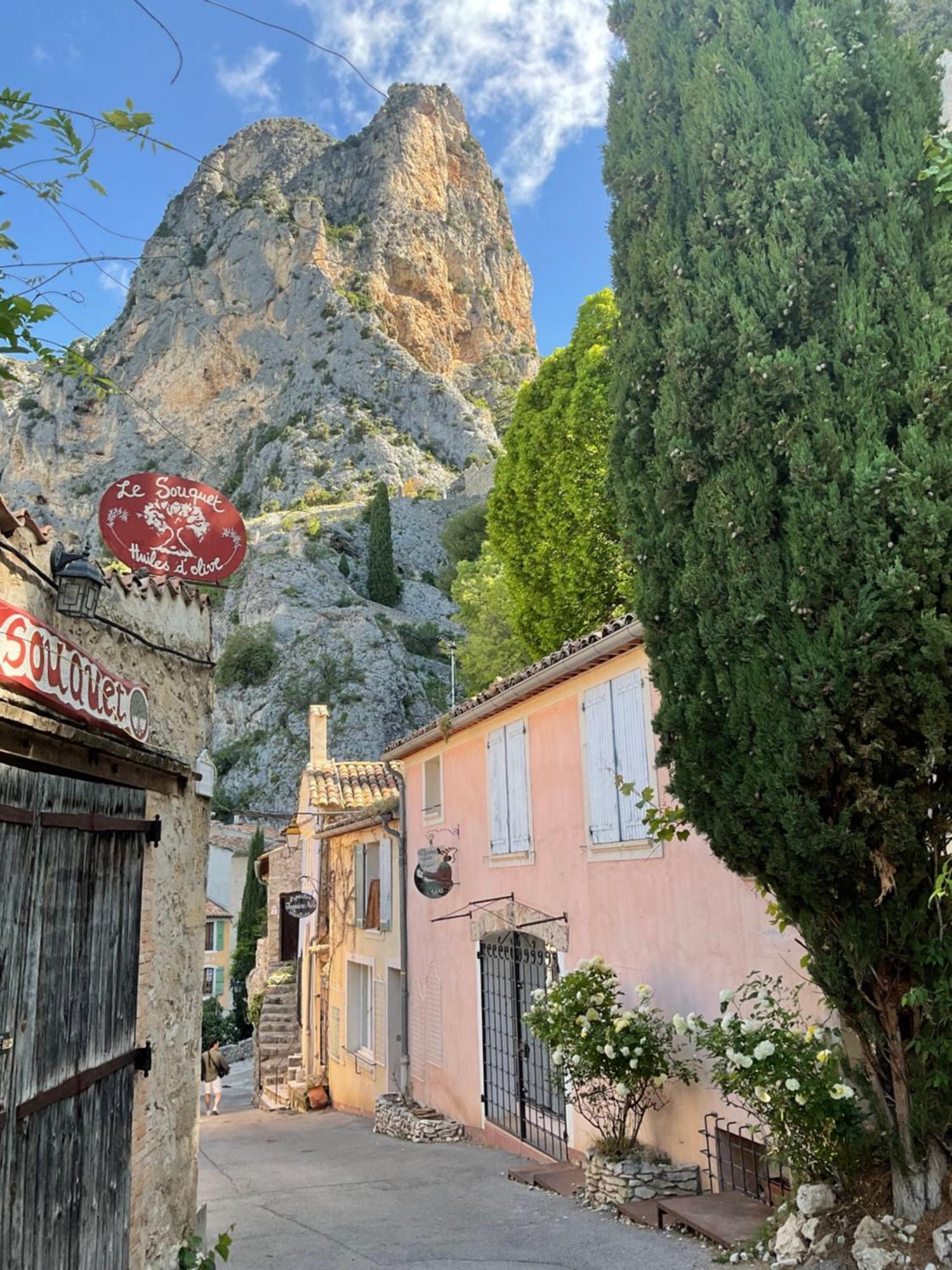 Zofia Appartements - Duplex Avec Terrasse #2 Moustiers-Sainte-Marie Buitenkant foto